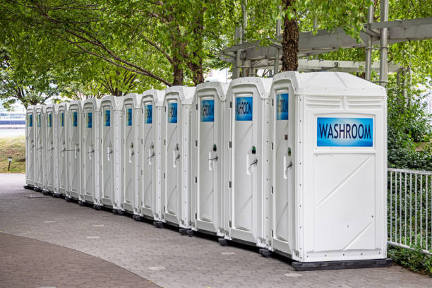 Best Emergency porta potty rental  in Crown Pot, IN